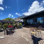 Cozy Retreat In Camps Bay U5 !