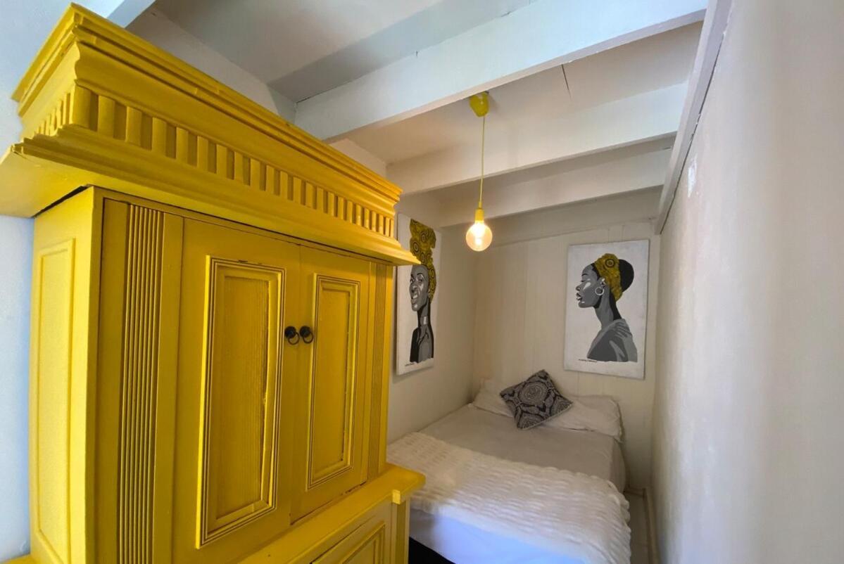 Cozy Retreat In Camps Bay U5 ! Cape Town